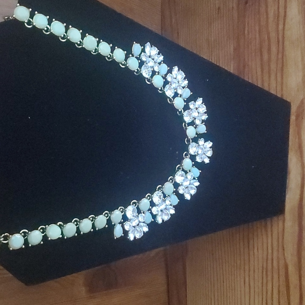 Crystal gold tone chain